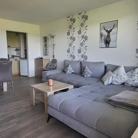Alpennest Mit Pool Und Sauna, Direkt Am Skihang *